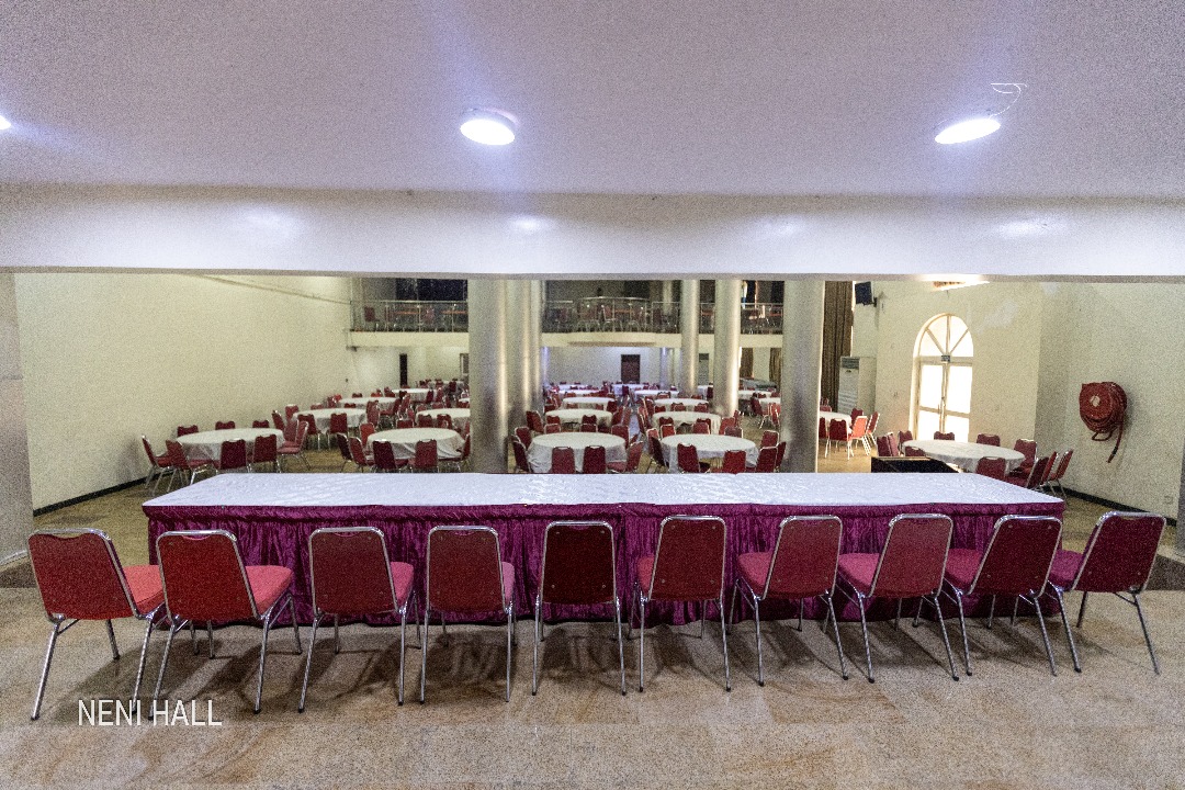 Neni Hall